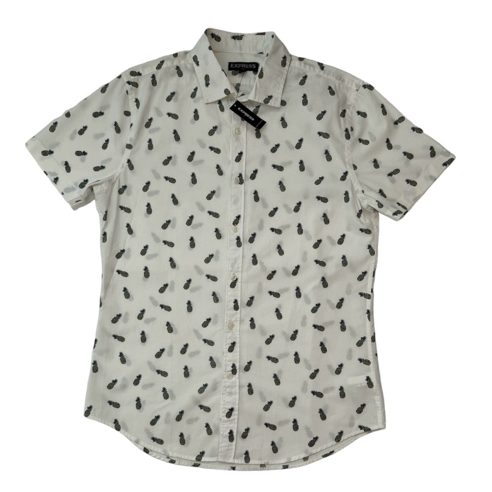 NWT, EXPRESS Men’s Short Sleeve Button Down Shirt Size Medium Pineapple Print